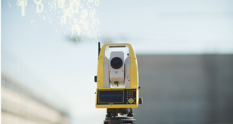 Leica iCON iCB70 käyttää pilvipalveluita tietojen lähettämiseen toimistoon ja vastaanottamiseen sieltä.